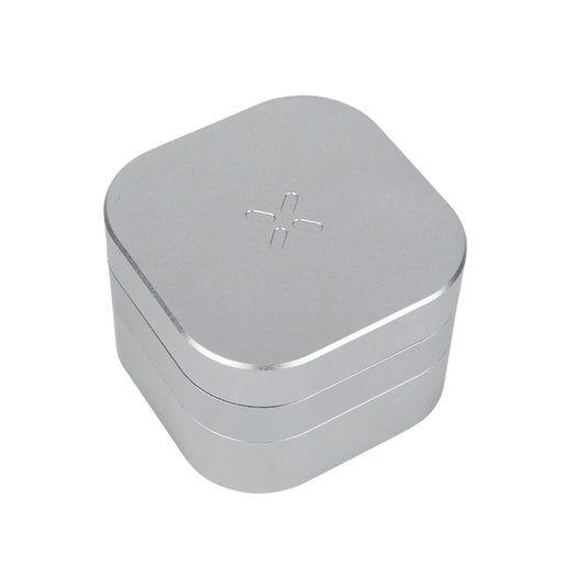 3 Piece Heavy-Duty Aluminum Grinder in Silver colour